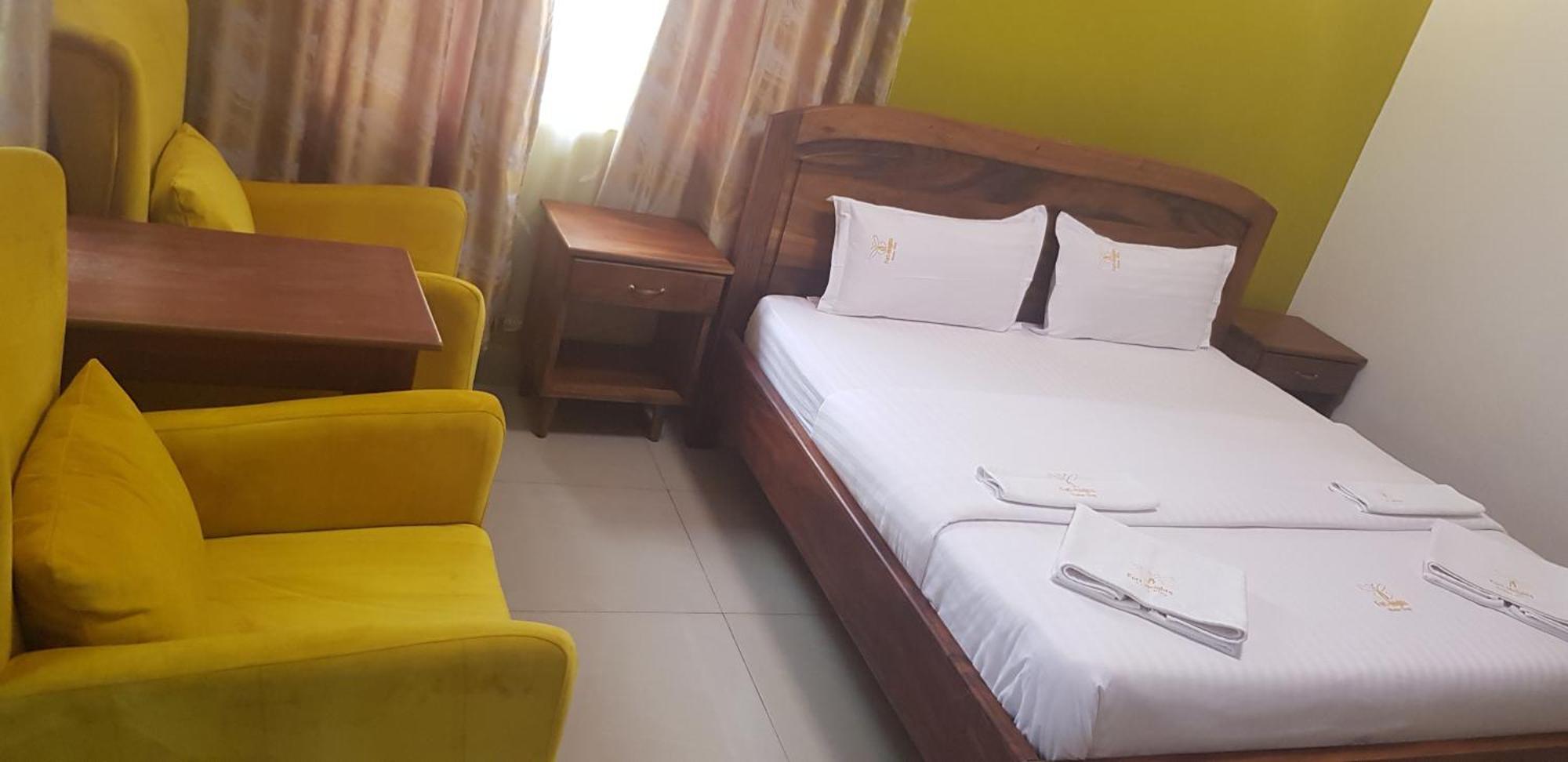 Heights Homestay *